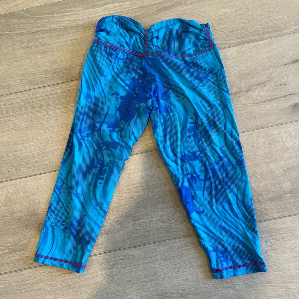 Workout capri leggings
